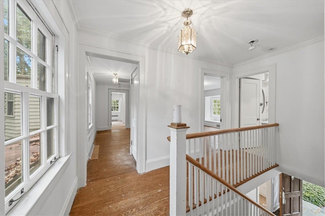 4448 Mount Royal Blvd, Allison Park, PA 15101