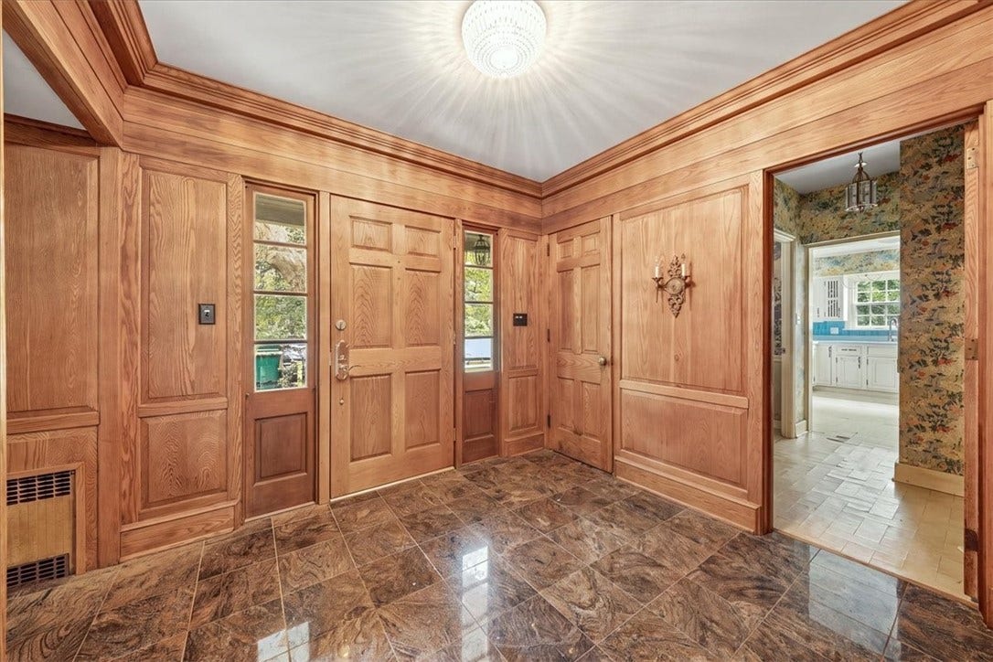 4448 Mount Royal Blvd, Allison Park, PA 15101