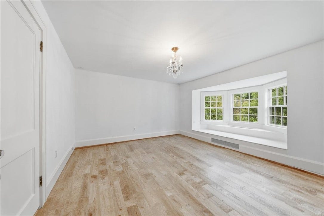 4448 Mount Royal Blvd, Allison Park, PA 15101