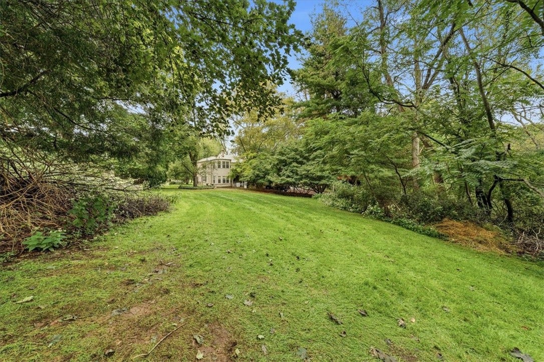 4448 Mount Royal Blvd, Allison Park, PA 15101