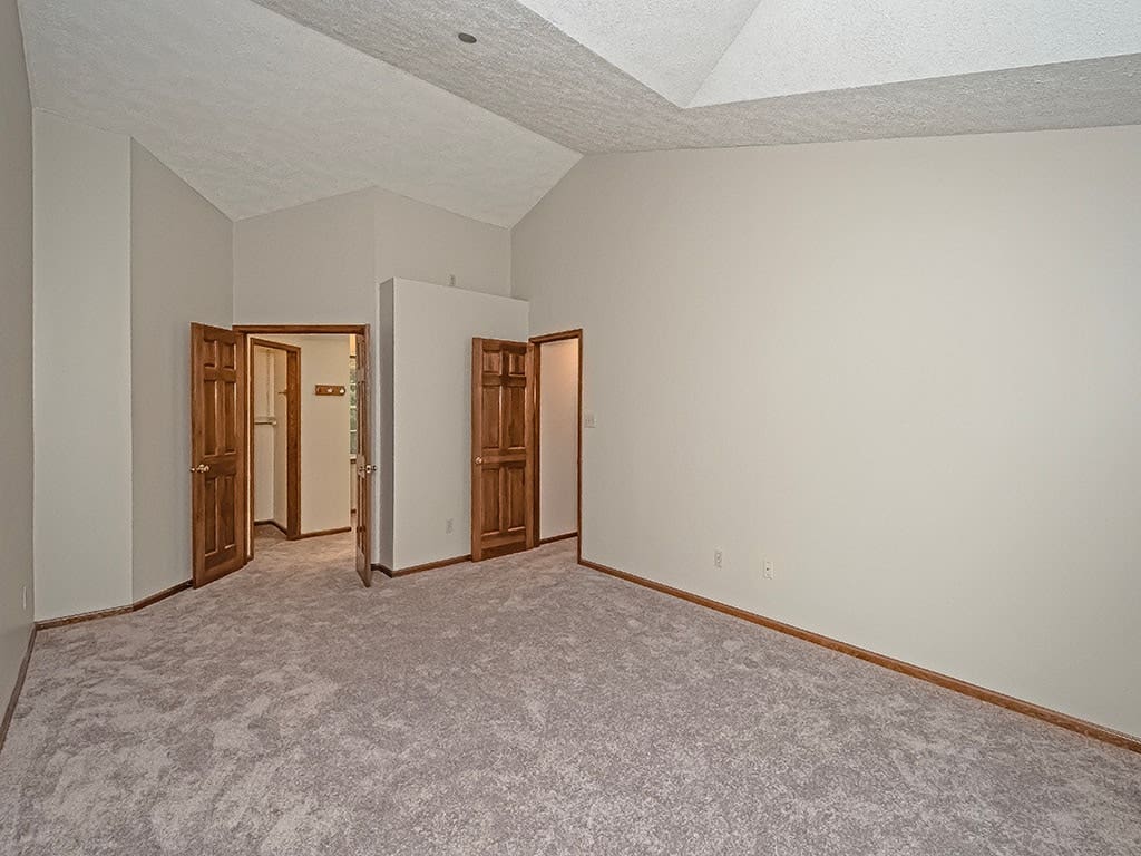 118 Bluestone Drive, Bethel Park, PA 15102