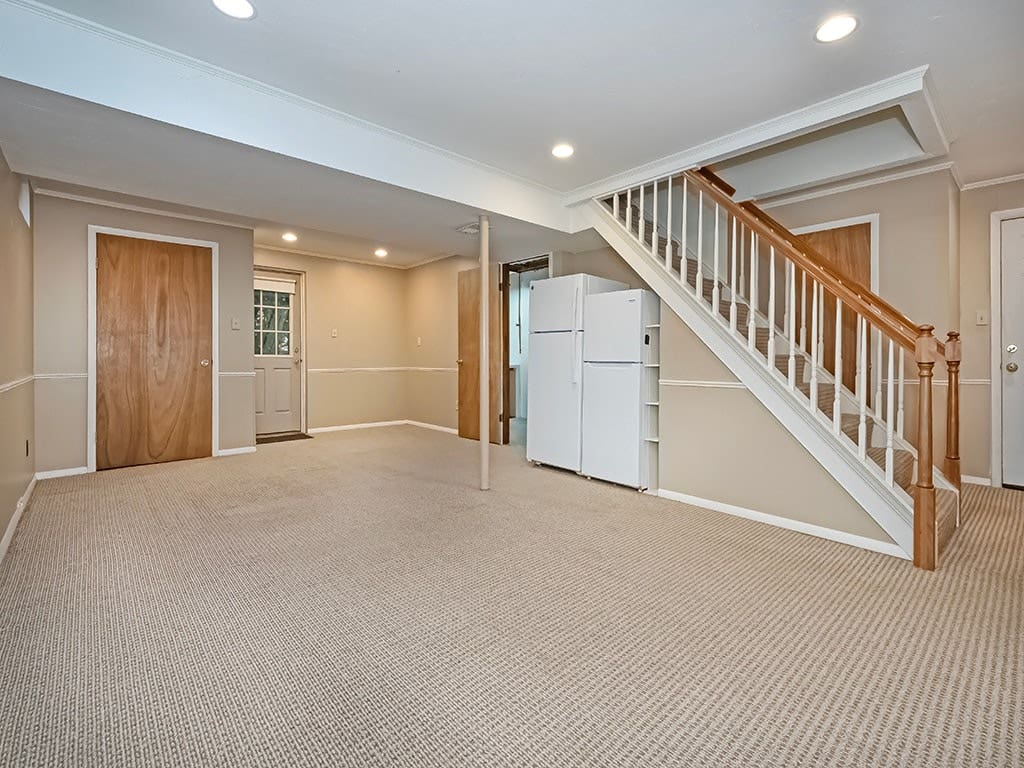 118 Bluestone Drive, Bethel Park, PA 15102