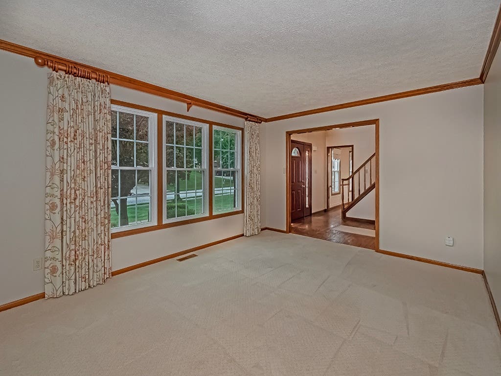 118 Bluestone Drive, Bethel Park, PA 15102