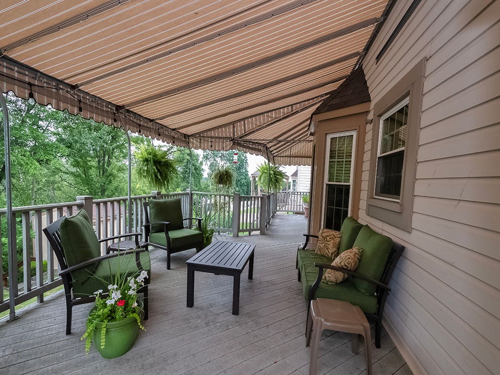 118 Bluestone Drive, Bethel Park, PA 15102