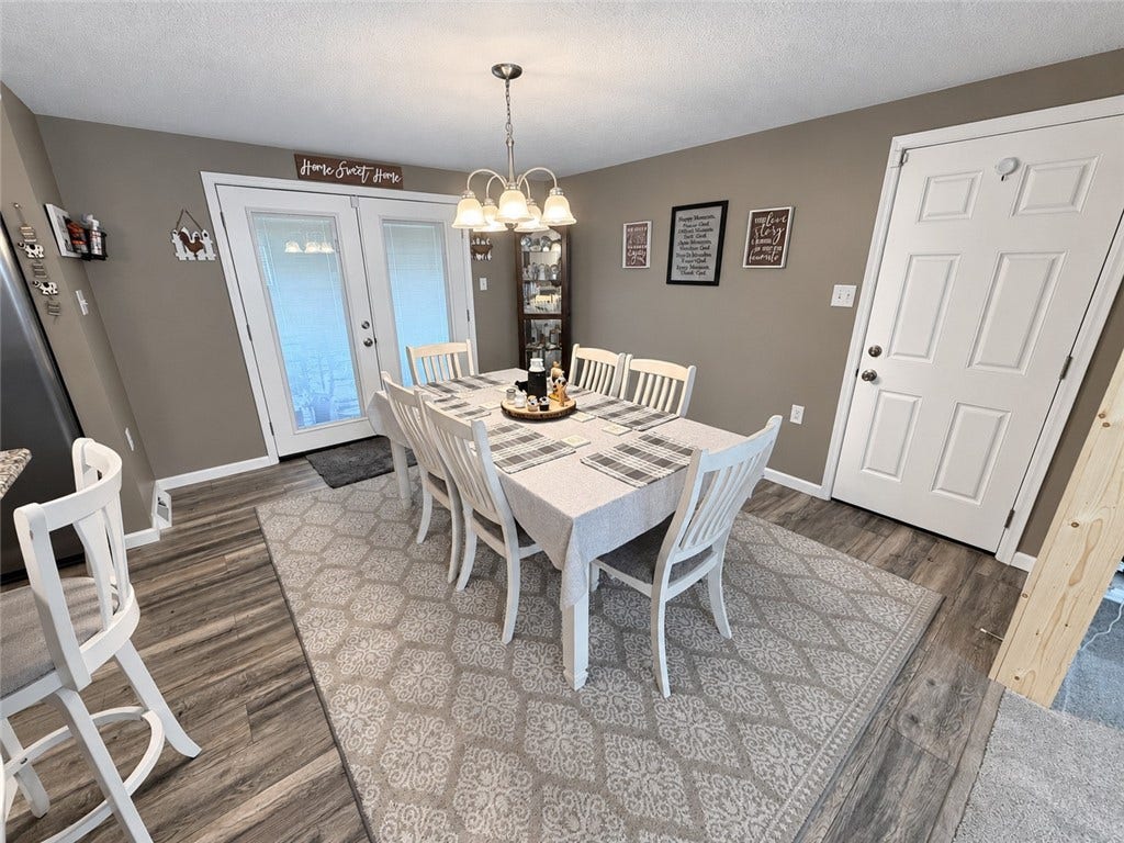 7449 National Pike, Uniontown, PA 15401