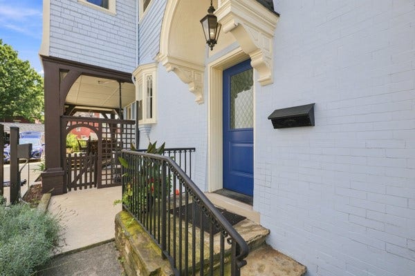 4724 Wallingford St, Pittsburgh, PA 15213
