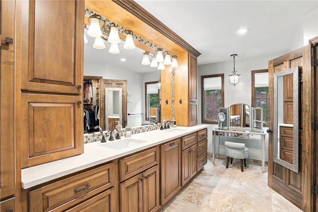 1213 Country Oak Dr, Wexford, PA 15090