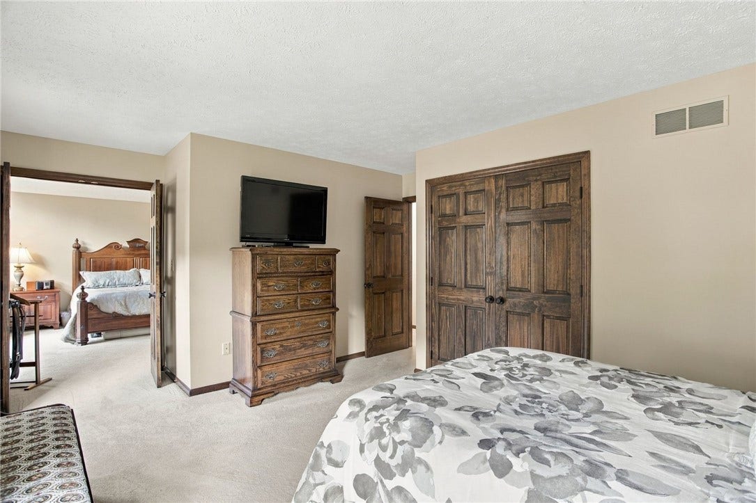 1213 Country Oak Dr, Wexford, PA 15090