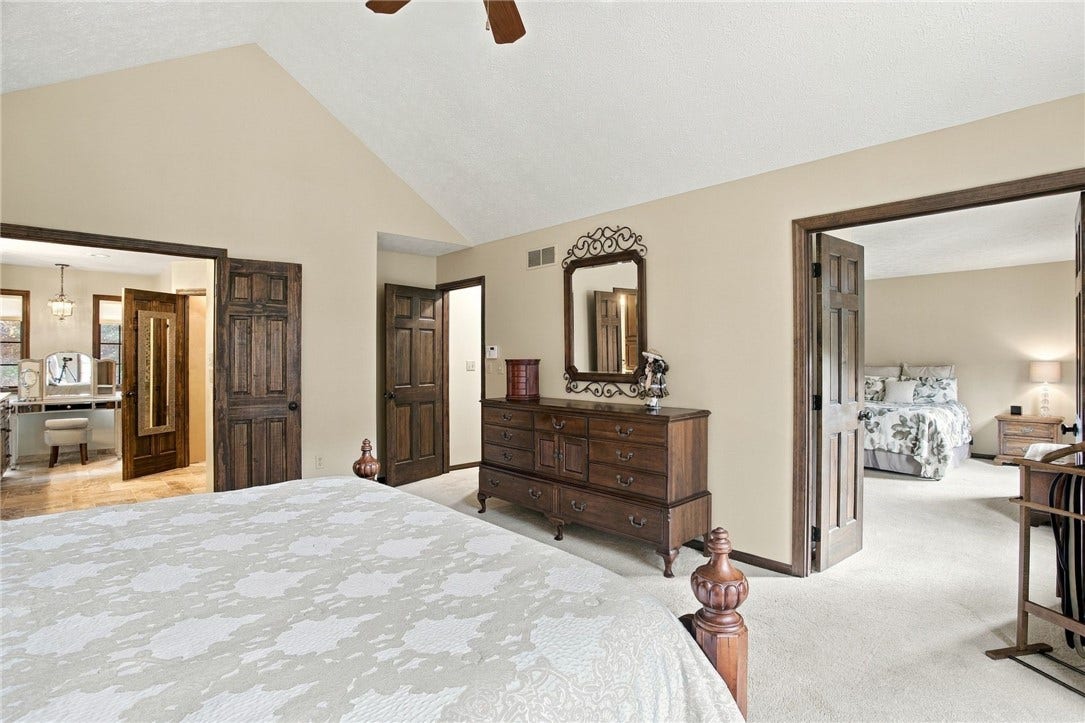 1213 Country Oak Dr, Wexford, PA 15090