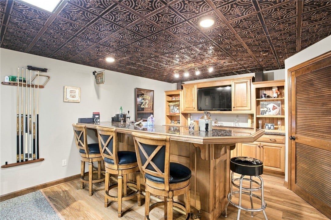 1213 Country Oak Dr, Wexford, PA 15090