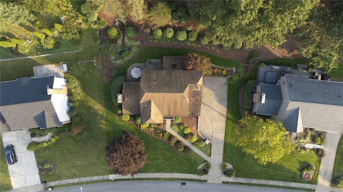 1213 Country Oak Dr, Wexford, PA 15090