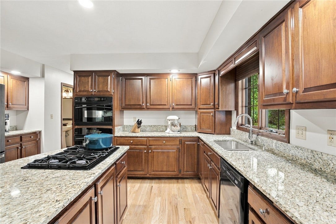1213 Country Oak Dr, Wexford, PA 15090