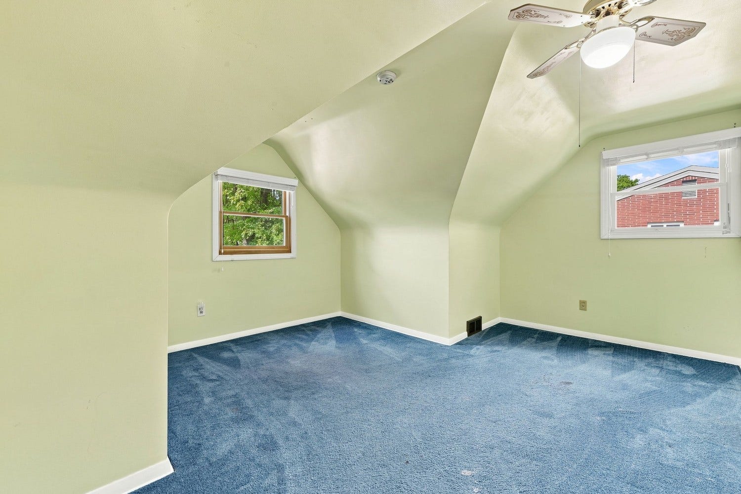 2312 Casswell Drive, Bethel Park, PA 15102