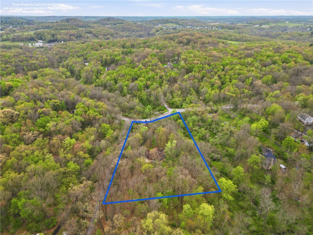 143 W Cruikshank Road, Butler, PA 16002