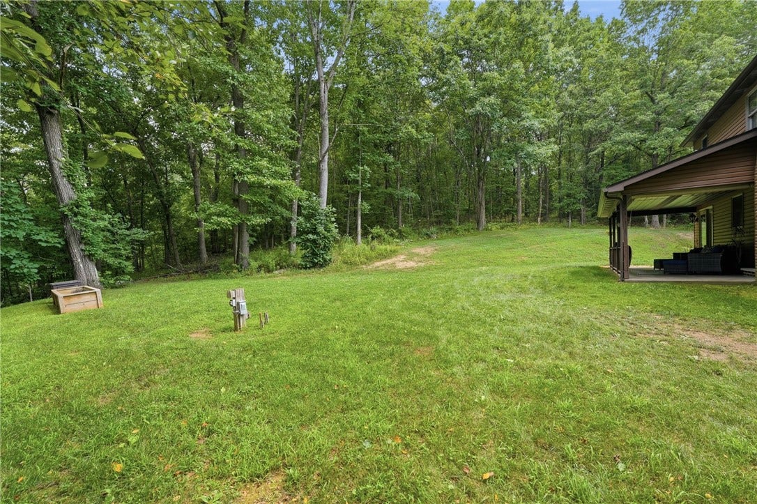 143 W Cruikshank Road, Butler, PA 16002