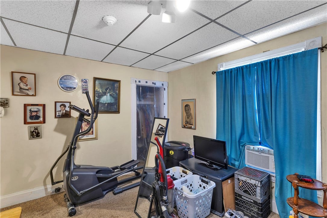 328 Seminary, Greensburg, PA 15601