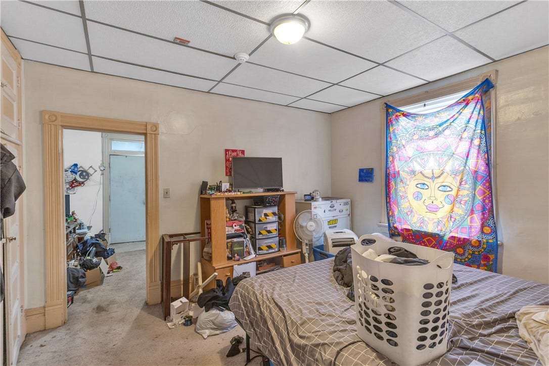 328 Seminary, Greensburg, PA 15601