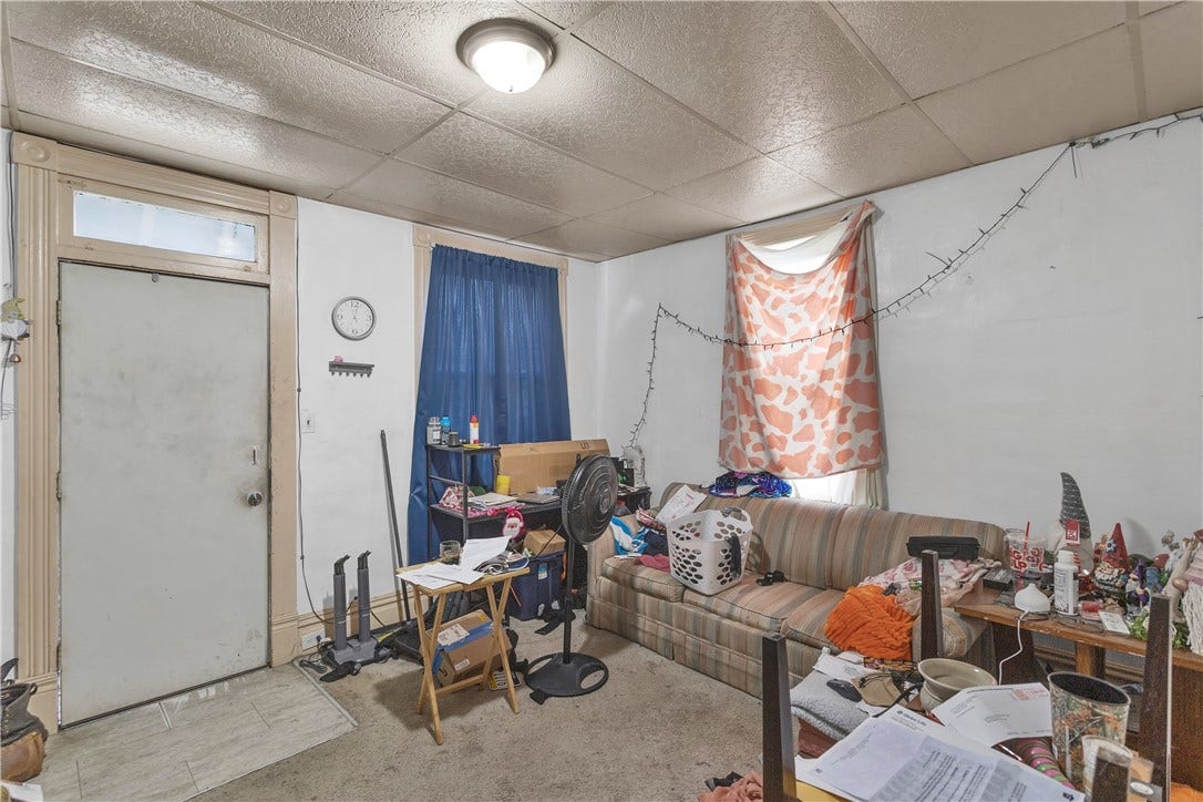 328 Seminary, Greensburg, PA 15601