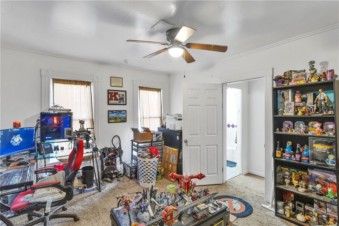 328 Seminary, Greensburg, PA 15601