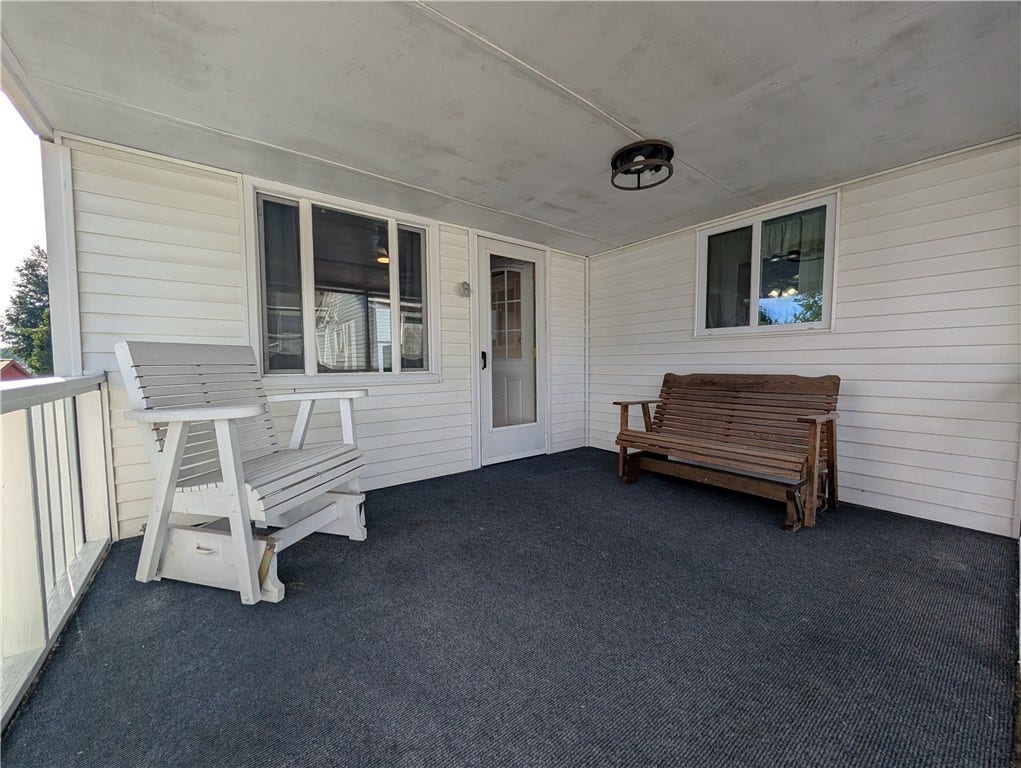 424 Scottdale Ave, Scottdale, PA 15683