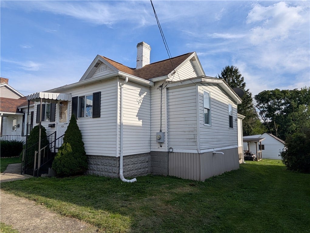 424 Scottdale Ave, Scottdale, PA 15683