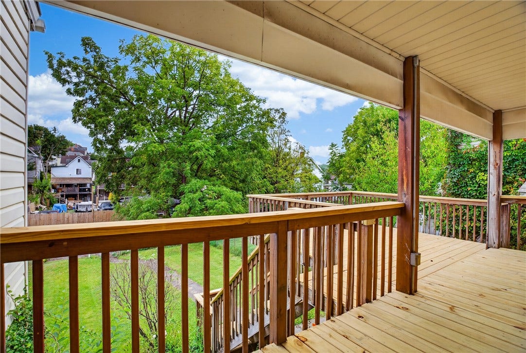 66 Seminole Ave, Washington, PA 15301