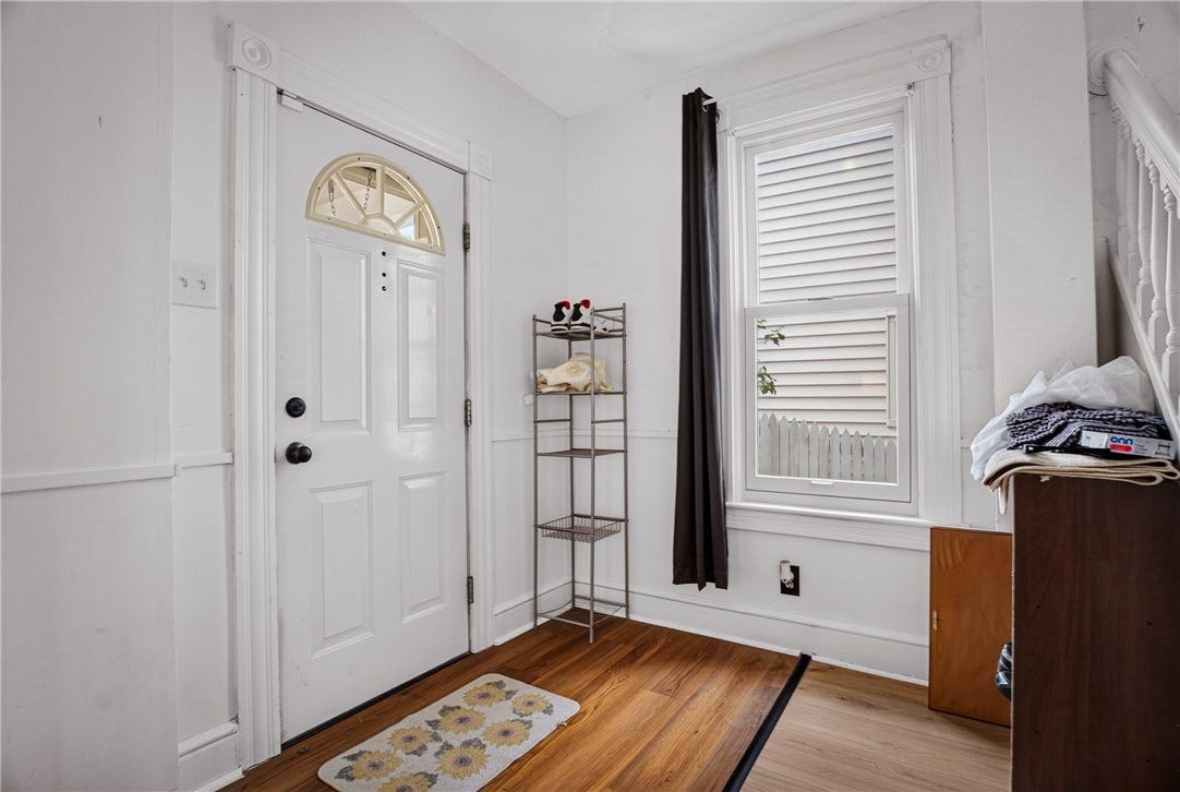 66 Seminole Ave, Washington, PA 15301