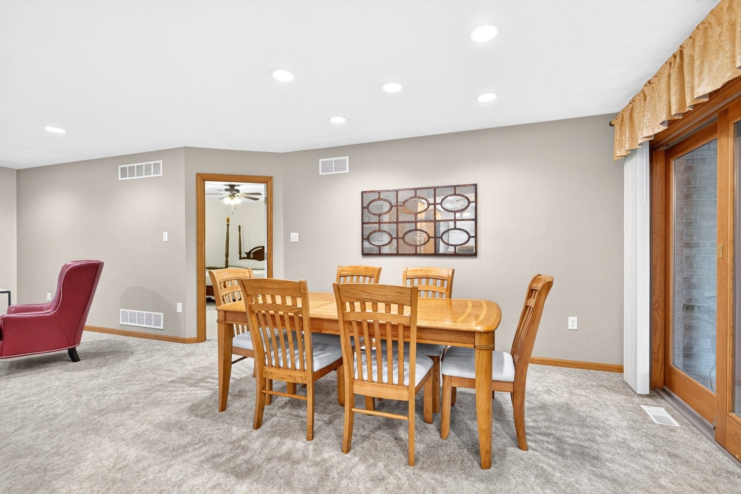 14023 MIKE RD., North Huntingdon, PA 15642