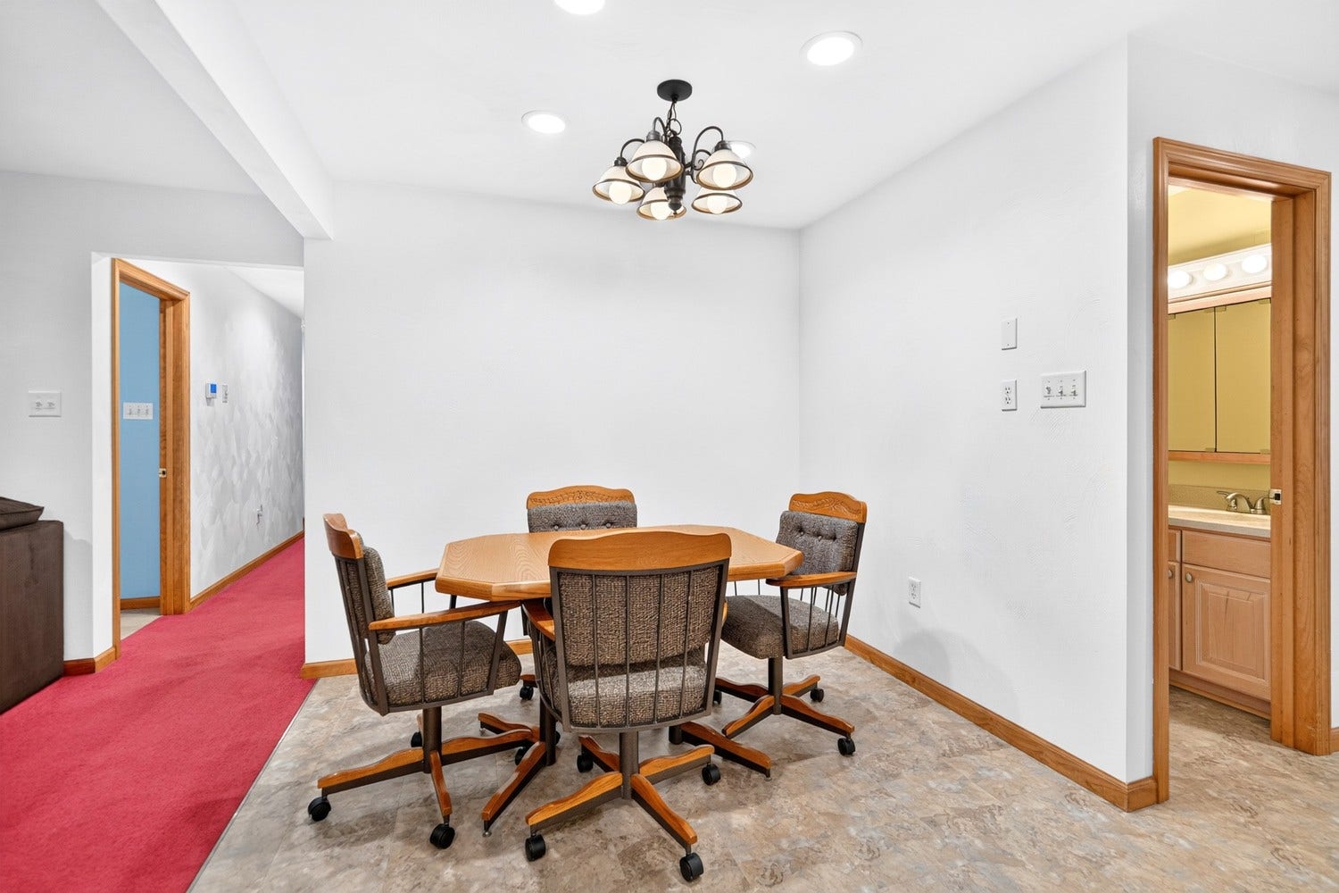14023 MIKE RD., North Huntingdon, PA 15642