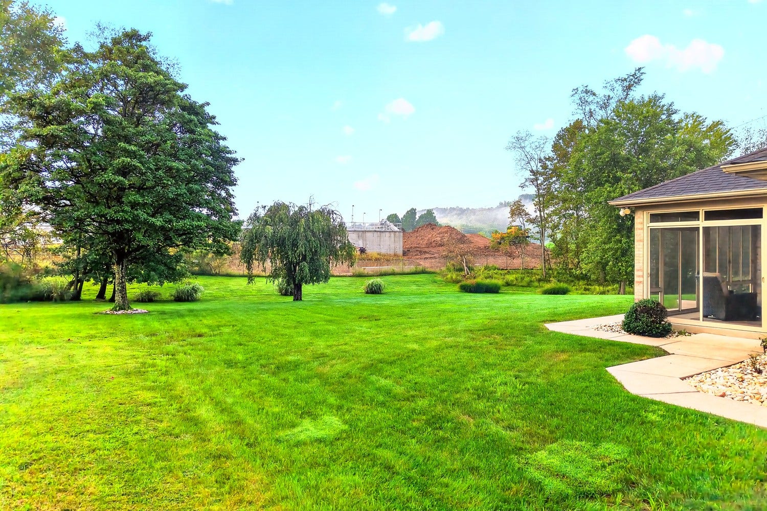 14023 MIKE RD., North Huntingdon, PA 15642