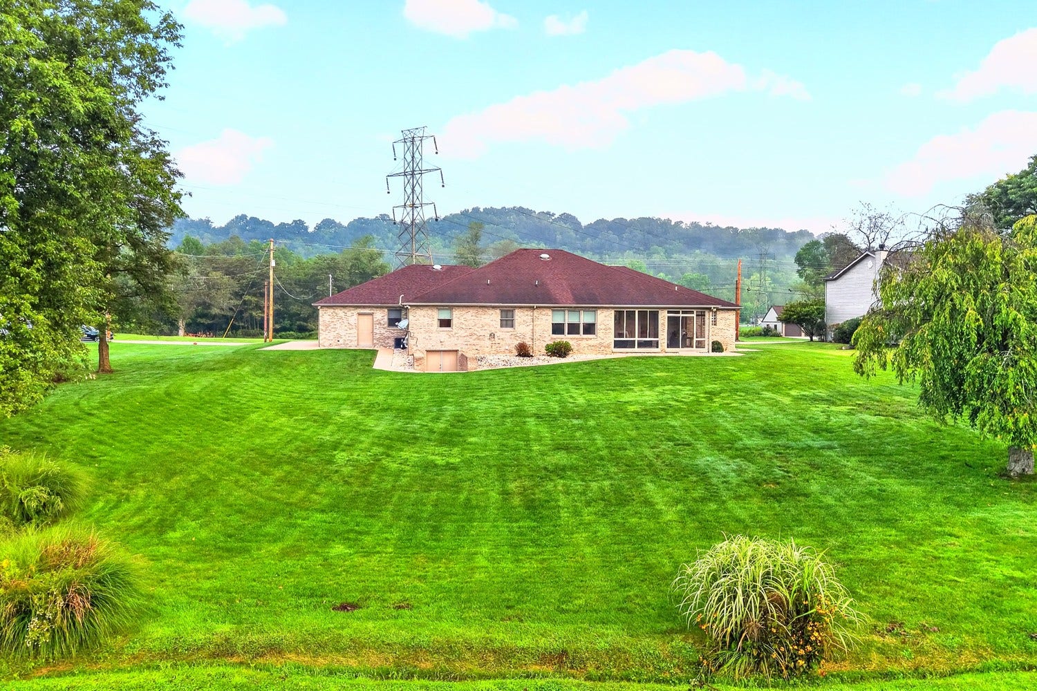 14023 MIKE RD., North Huntingdon, PA 15642