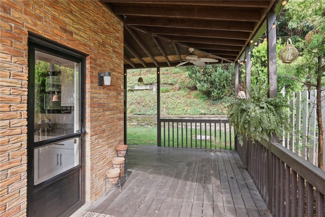 2724 Dwight Ave, Pittsburgh, PA 15216 Access The Covered Deck From The Kitchen