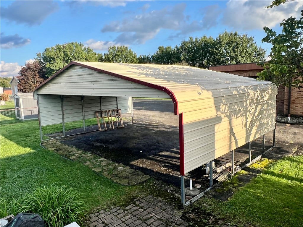 108 N. 1st St, Masontown, PA 15461