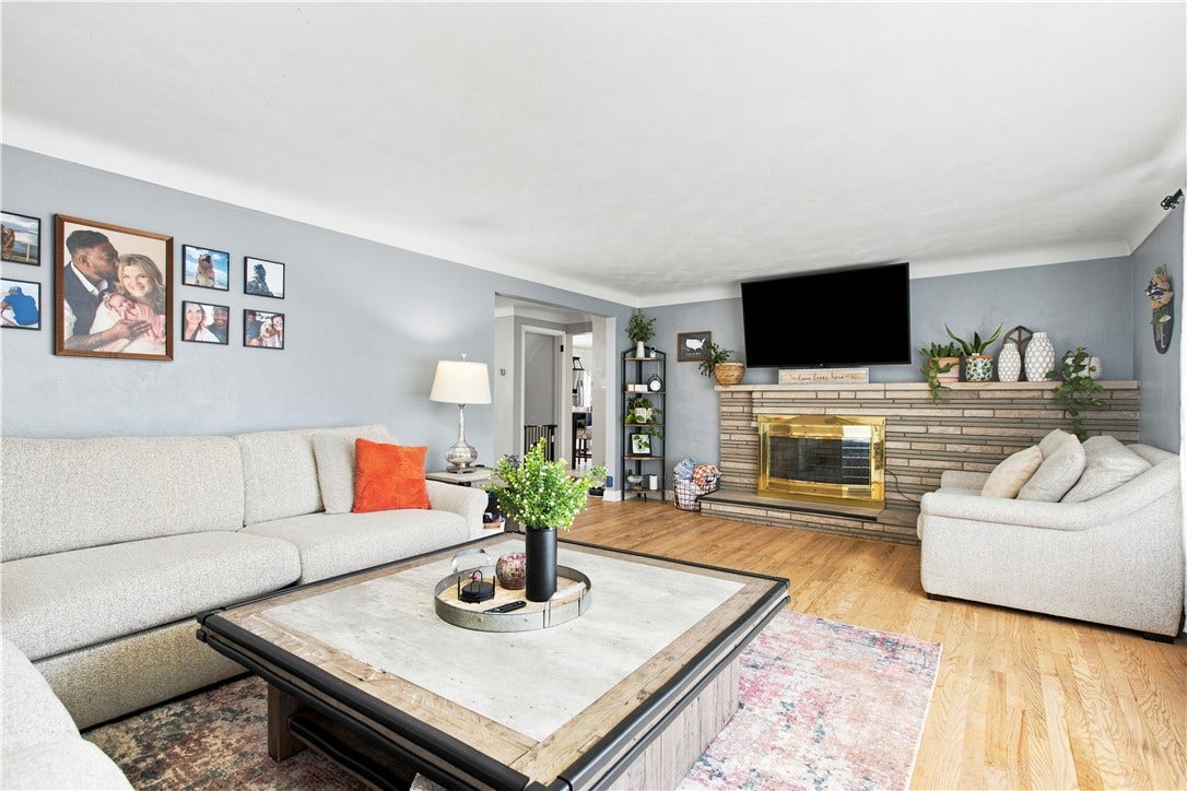 7115 Sansue Drive, Bethel Park, PA 15102