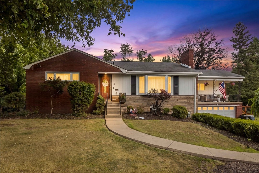 7115 Sansue Drive, Bethel Park, PA 15102
