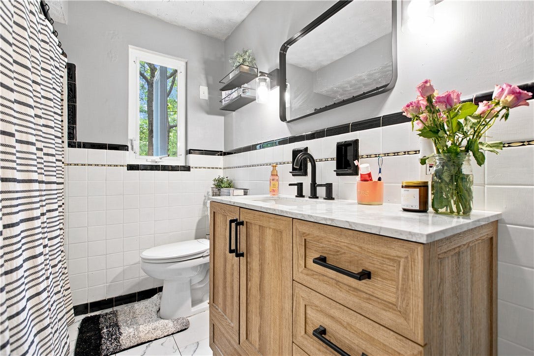 7115 Sansue Drive, Bethel Park, PA 15102