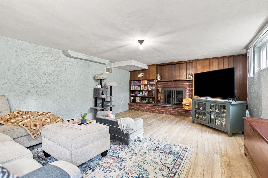 7115 Sansue Drive, Bethel Park, PA 15102