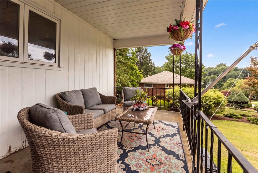 7115 Sansue Drive, Bethel Park, PA 15102