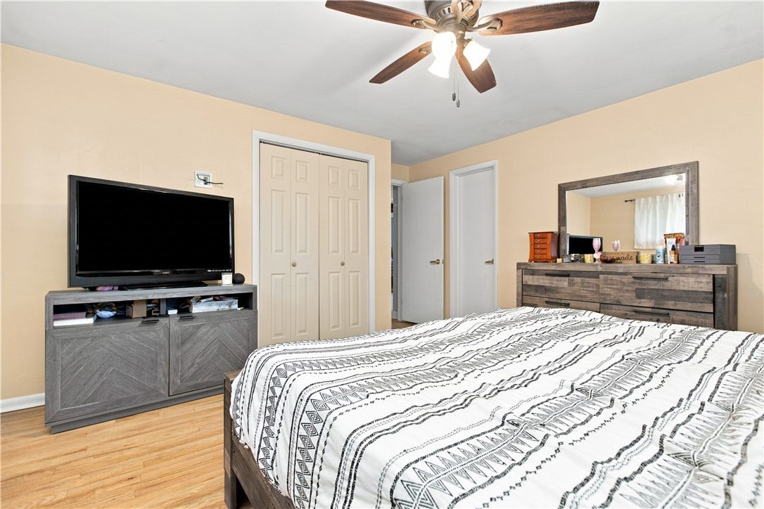 7115 Sansue Drive, Bethel Park, PA 15102