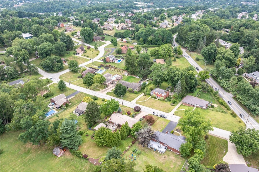 7115 Sansue Drive, Bethel Park, PA 15102