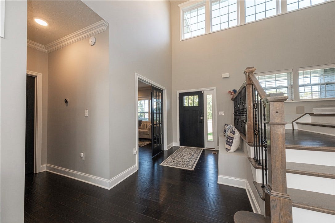 410 Hill Top, Mars, PA 16046