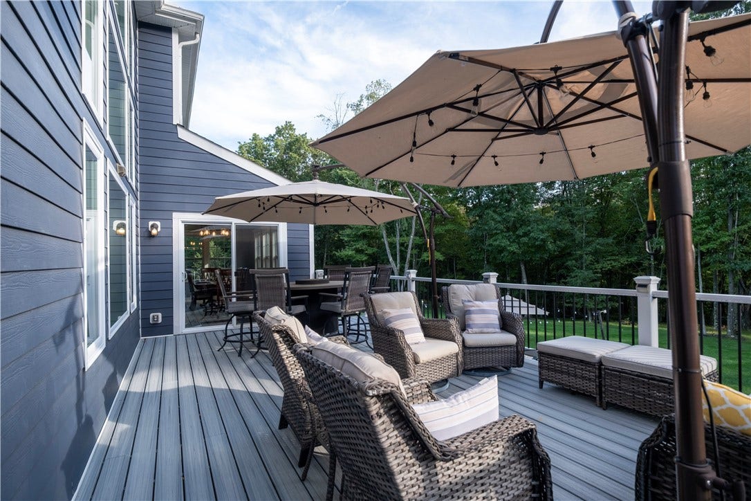 410 Hill Top, Mars, PA 16046