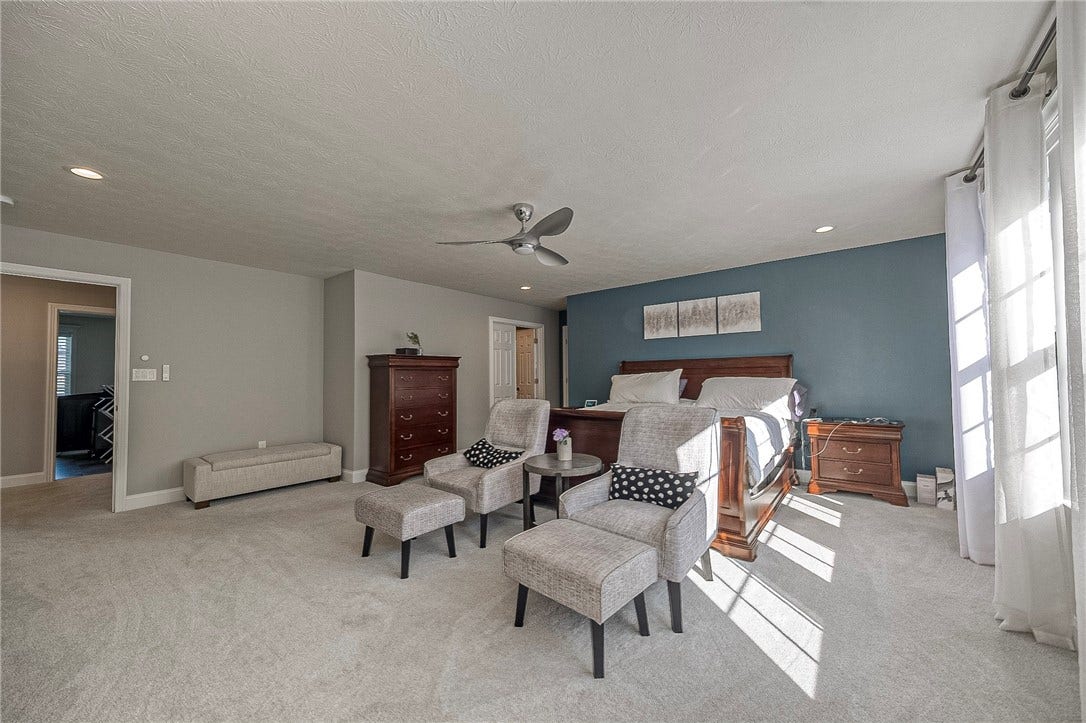 410 Hill Top, Mars, PA 16046