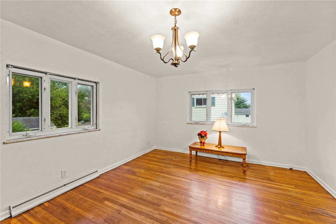 Another view of the living area.