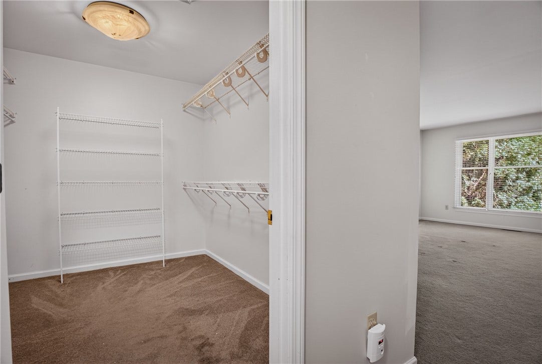 LARGE WALK-IN CLOSET.