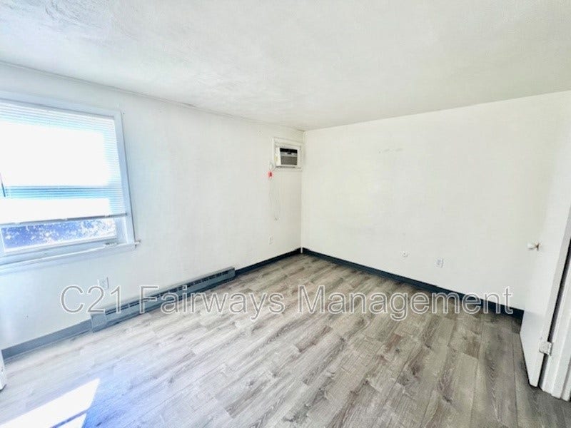 616 Union St, California, PA 15419