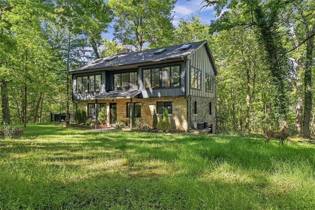 3024 E Bardonner Rd, Gibsonia, PA 15044 3024 E Bardonner Rd, Gibsonia, PA 15044