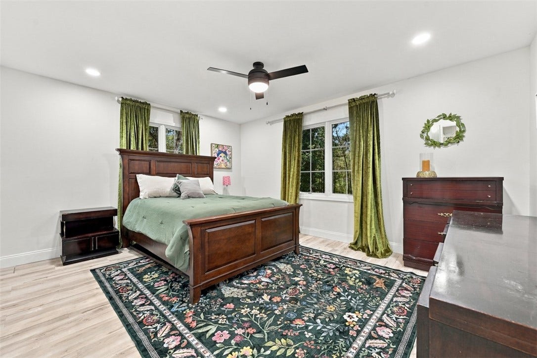 3024 E Bardonner Rd, Gibsonia, PA 15044 3024 E Bardonner Rd, Gibsonia, PA 15044