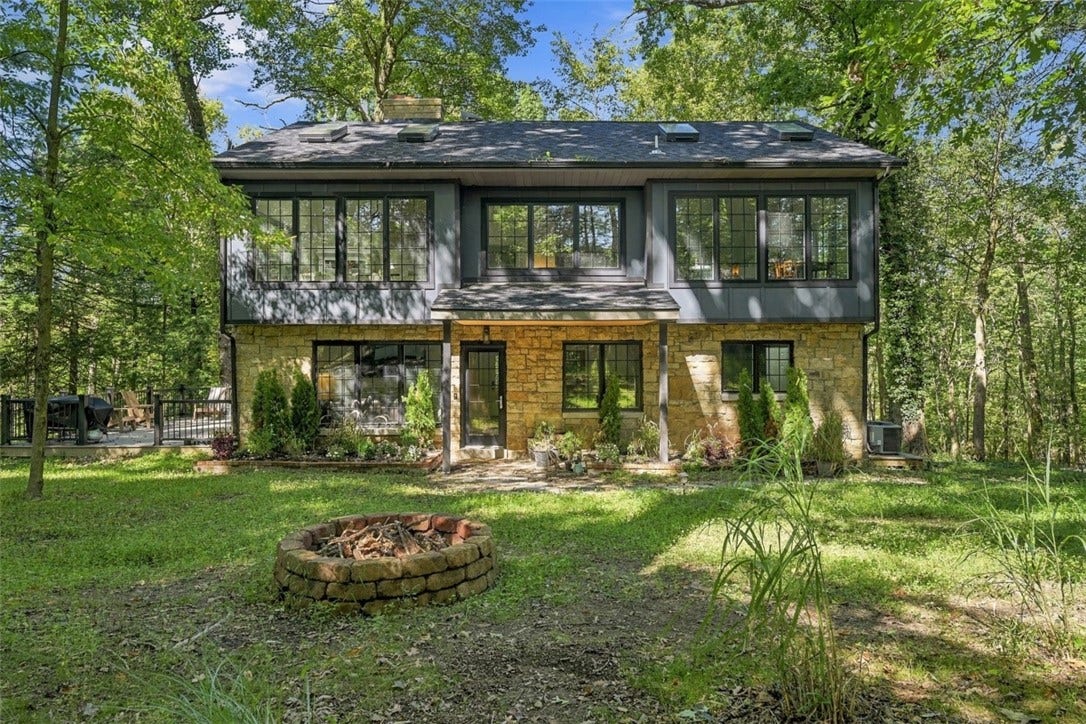 3024 E Bardonner Rd, Gibsonia, PA 15044 3024 E Bardonner Rd, Gibsonia, PA 15044