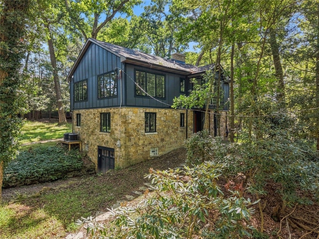 3024 E Bardonner Rd, Gibsonia, PA 15044 3024 E Bardonner Rd, Gibsonia, PA 15044